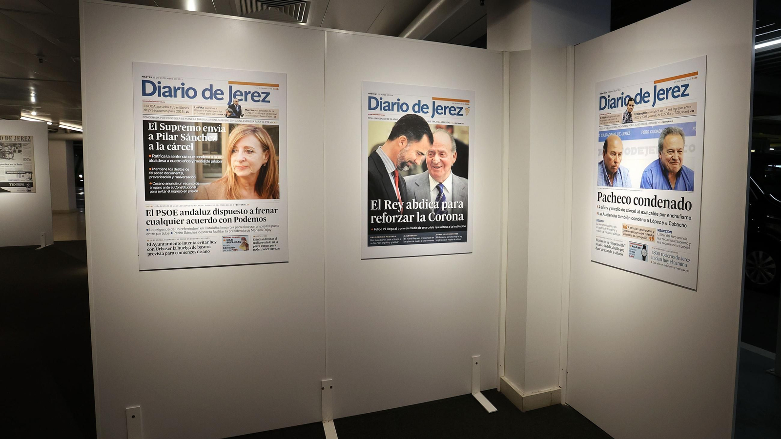 Imágenes de la exposición de portadas del Diario de Jerez en El Corte Inglés por los 40 años