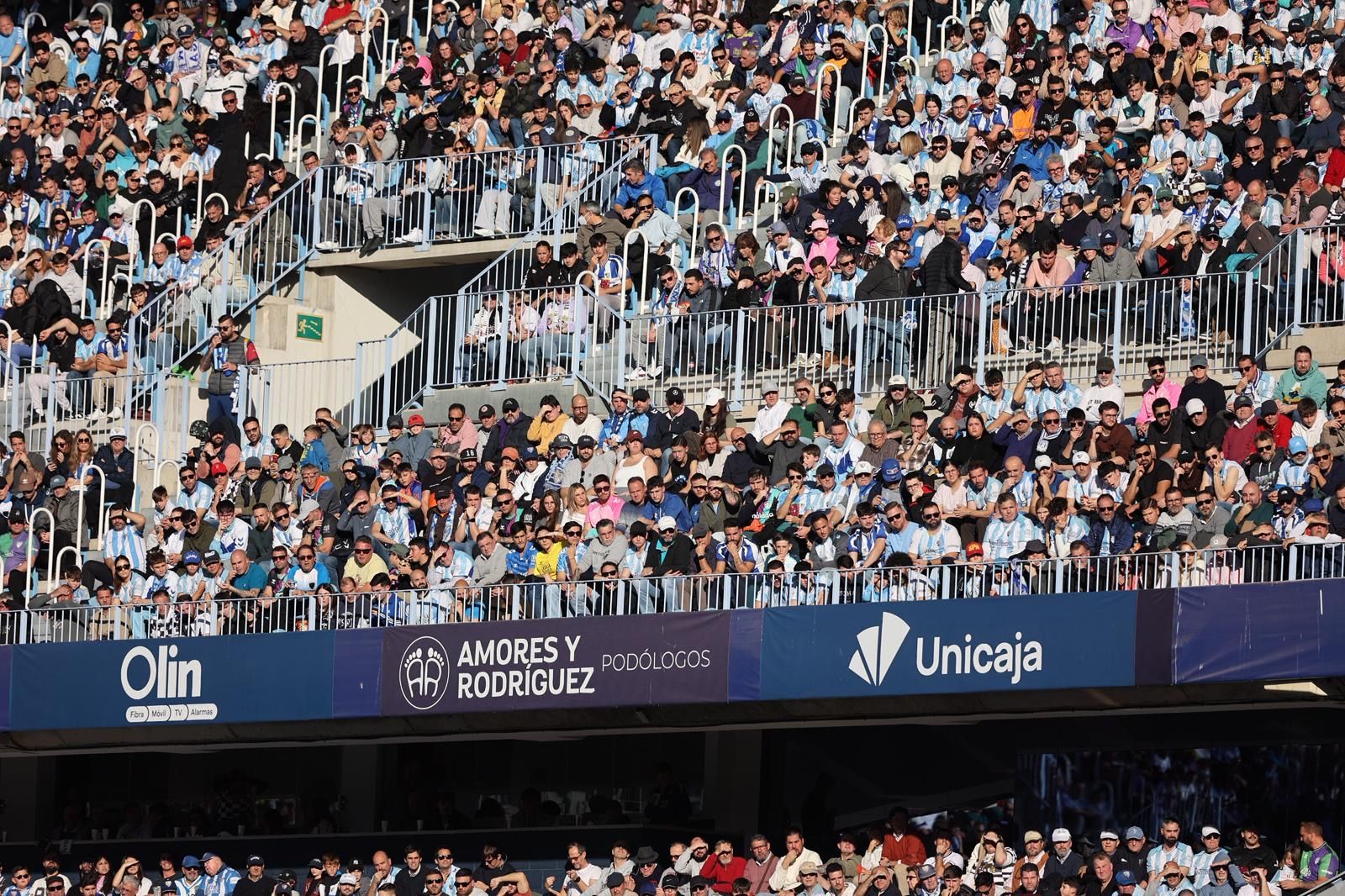 Búscate en las gradas en el Málaga CF-Ceuta