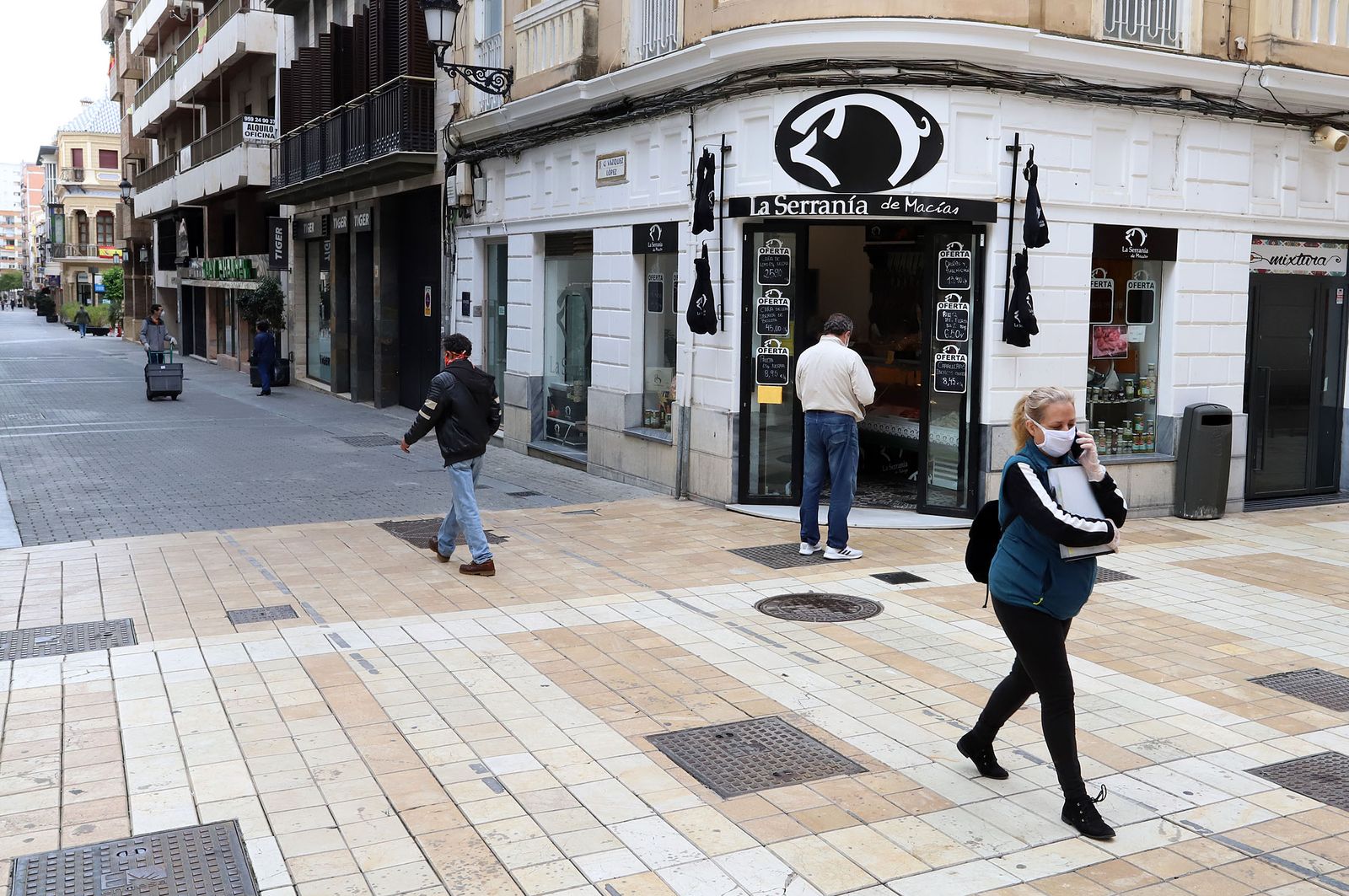 Imágenes del uso de la mascarilla para prevenir el contagio por coronavirus