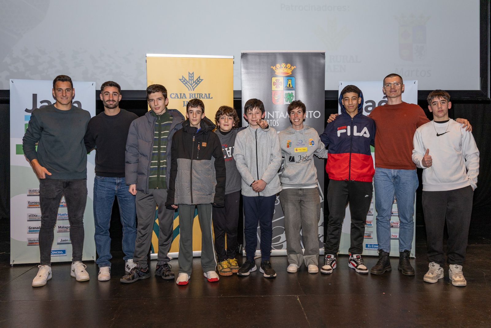 En imágenes: 'La tertulia deportiva de Jaén Hoy', espacio de diálogo entre deportistas y escolares en Martos