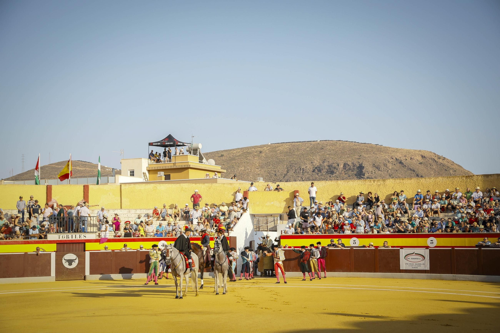 Corrida de toros Berja con un toro indultado, en imágenes
