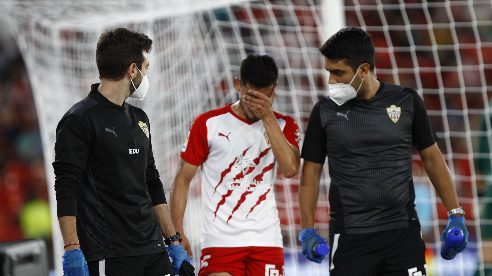 Robertone y Ramazani estarán cerca de un mes de baja