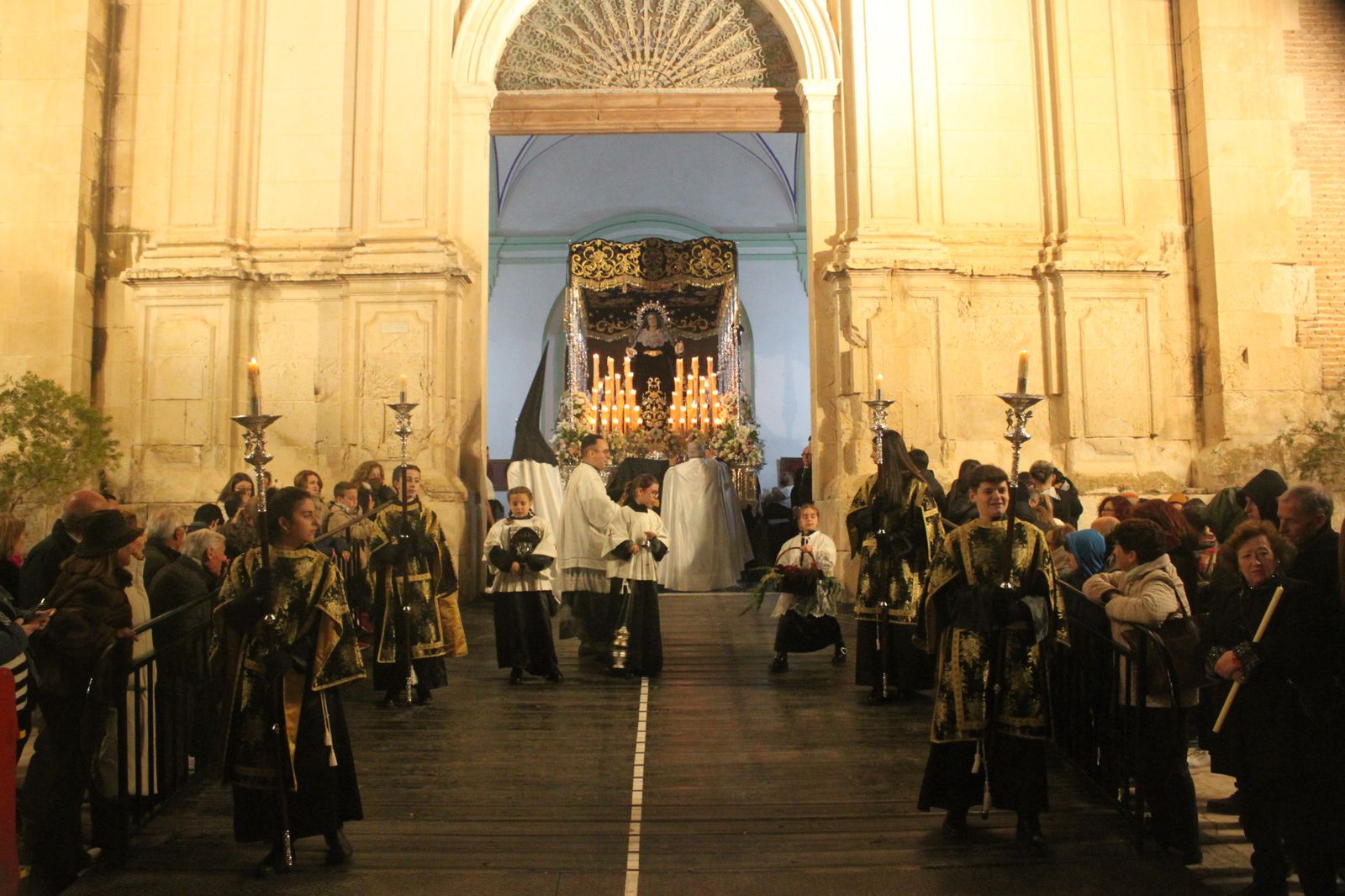 Las mejores fotos del Viernes Santo en Vélez Rubio
