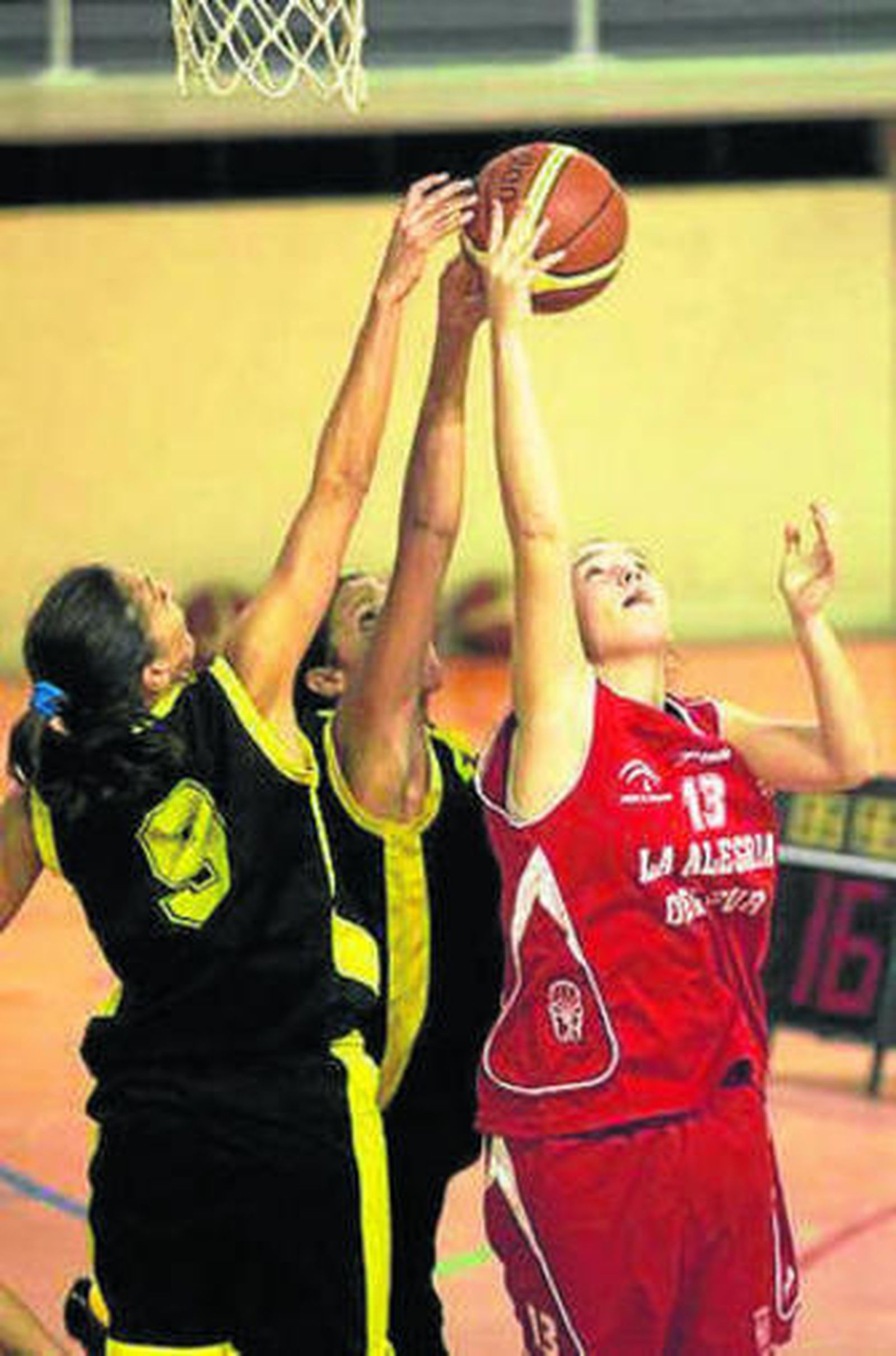 Aguilar, 15 puntos.