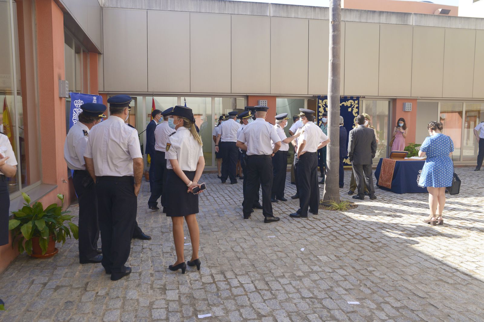 Fotos de la toma de posesion del cargo del nuevo comisario de la Policía Nacional
