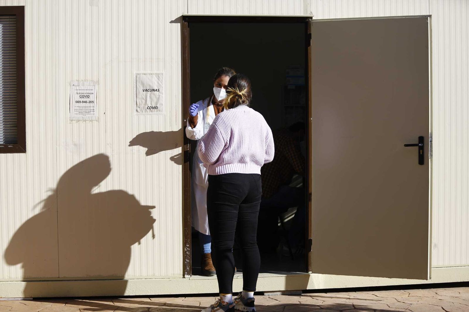 Las fotos de la vacunación con Astrazeneca en Málaga