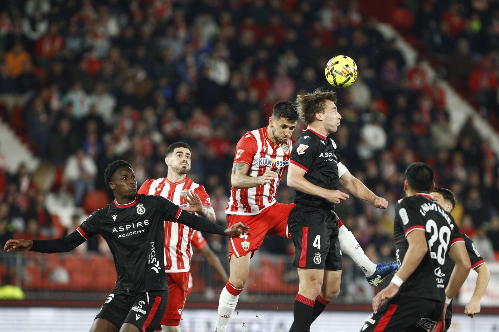 U.D. Almería-Cultural y Deportiva Leonesa, en fotos