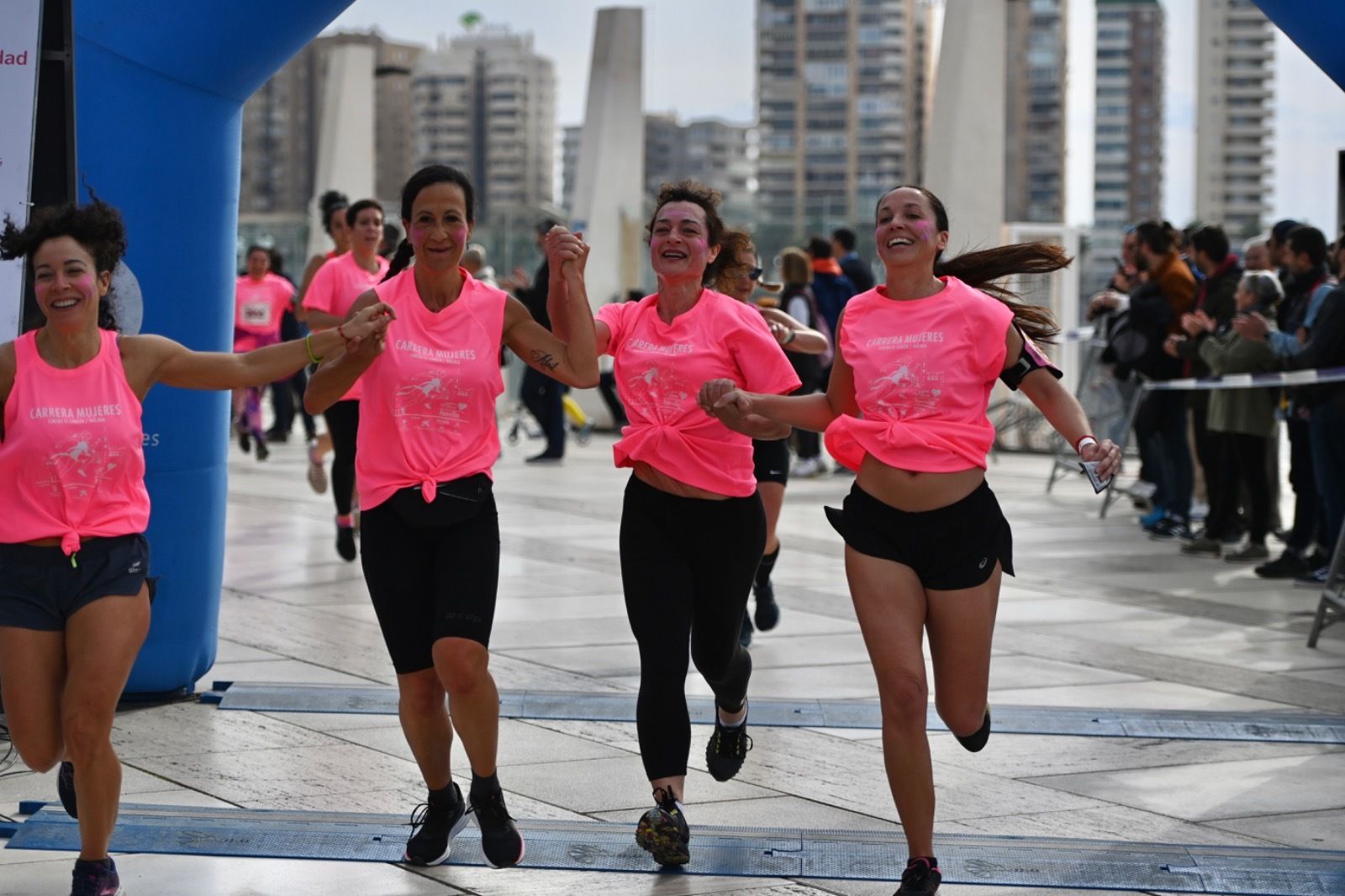 Las imágenes de la Carrera de la Mujer de Málaga