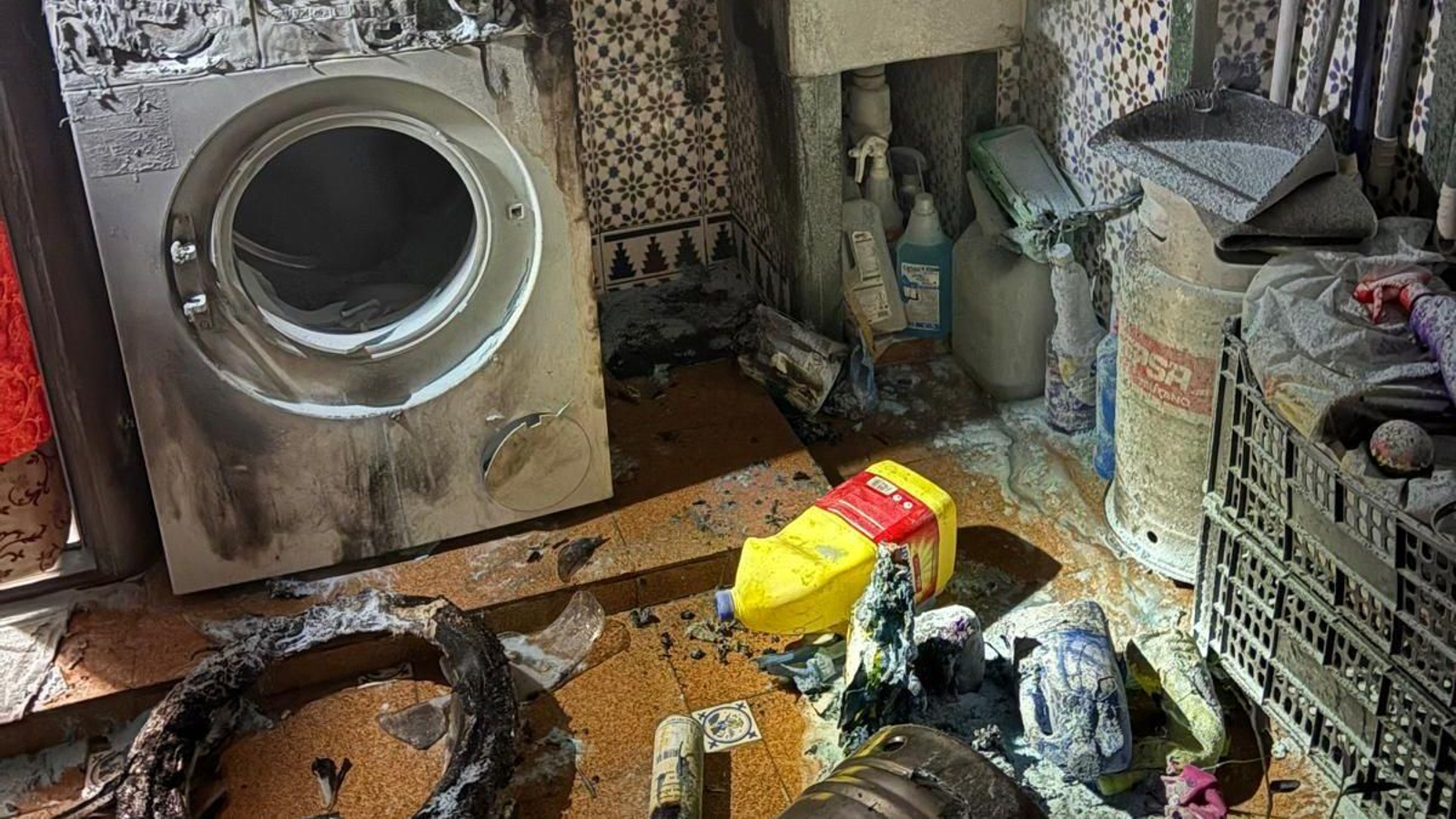 Incendio en vivienda calle Salsipuedes.