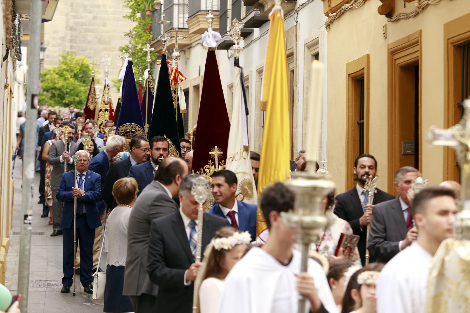 Imágenes de la procesión del Corpus de Minerva 2019