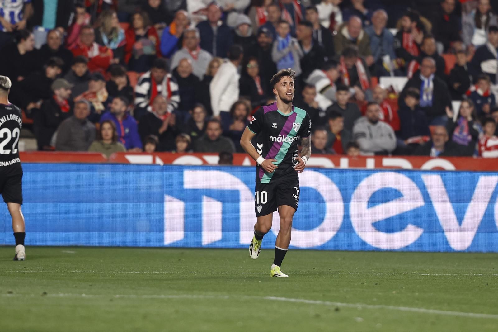 El Granada-Málaga CF, en fotos