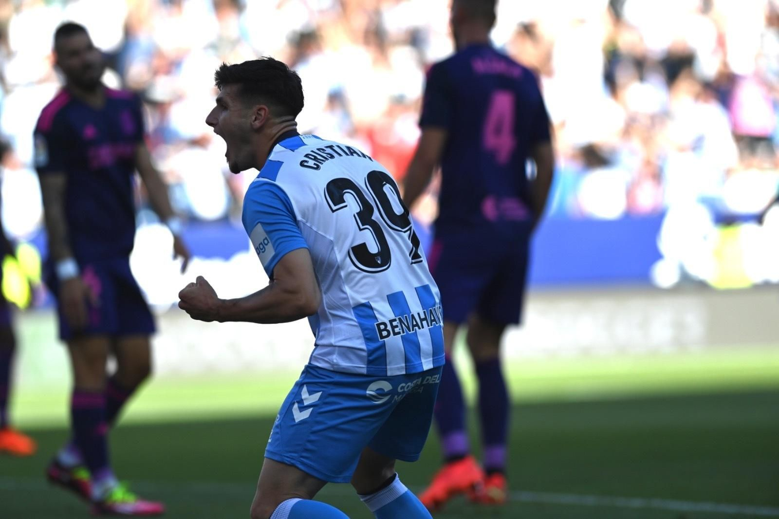 Cristian gritando de rabia.