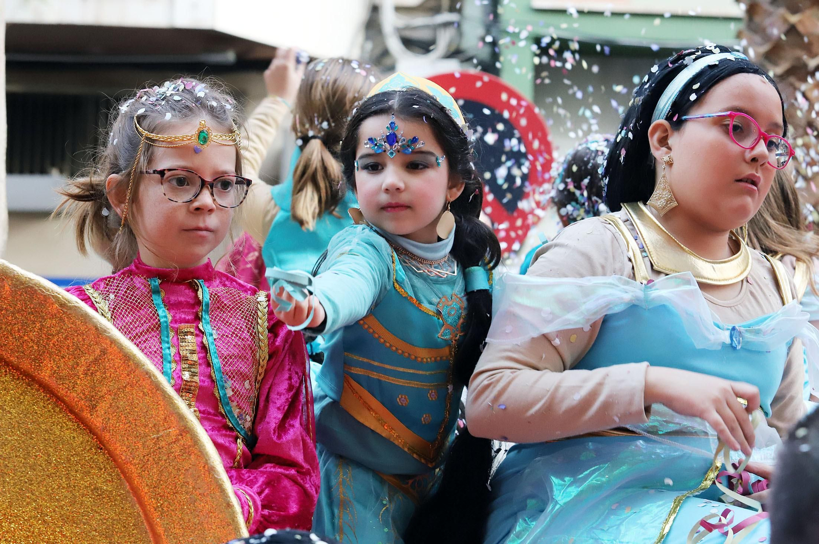 Imágenes de la cabalgata de los Reyes Magos de Huelva