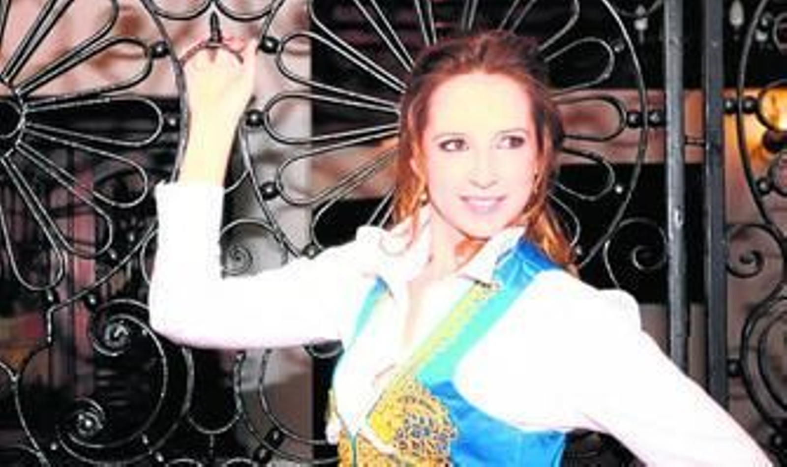 La artista Marta Sevillano es, además de cantaora, una aficionada del toreo.