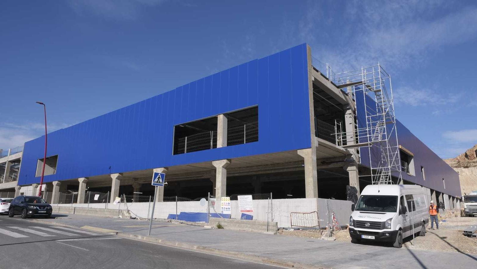 Obras de la tienda Ikea en Almería.