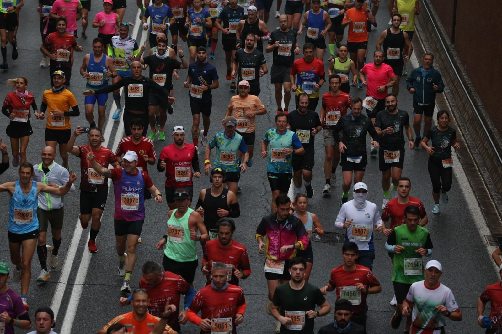 Búscate en la Media Maratón de Sevilla 02