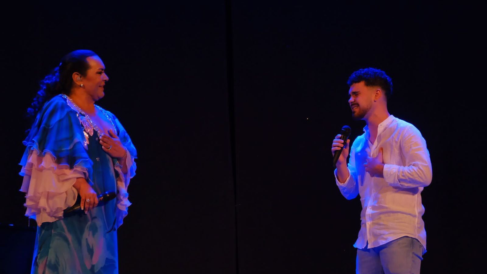 El artista se subió este verano al escenario con Falete en Ayamonte.