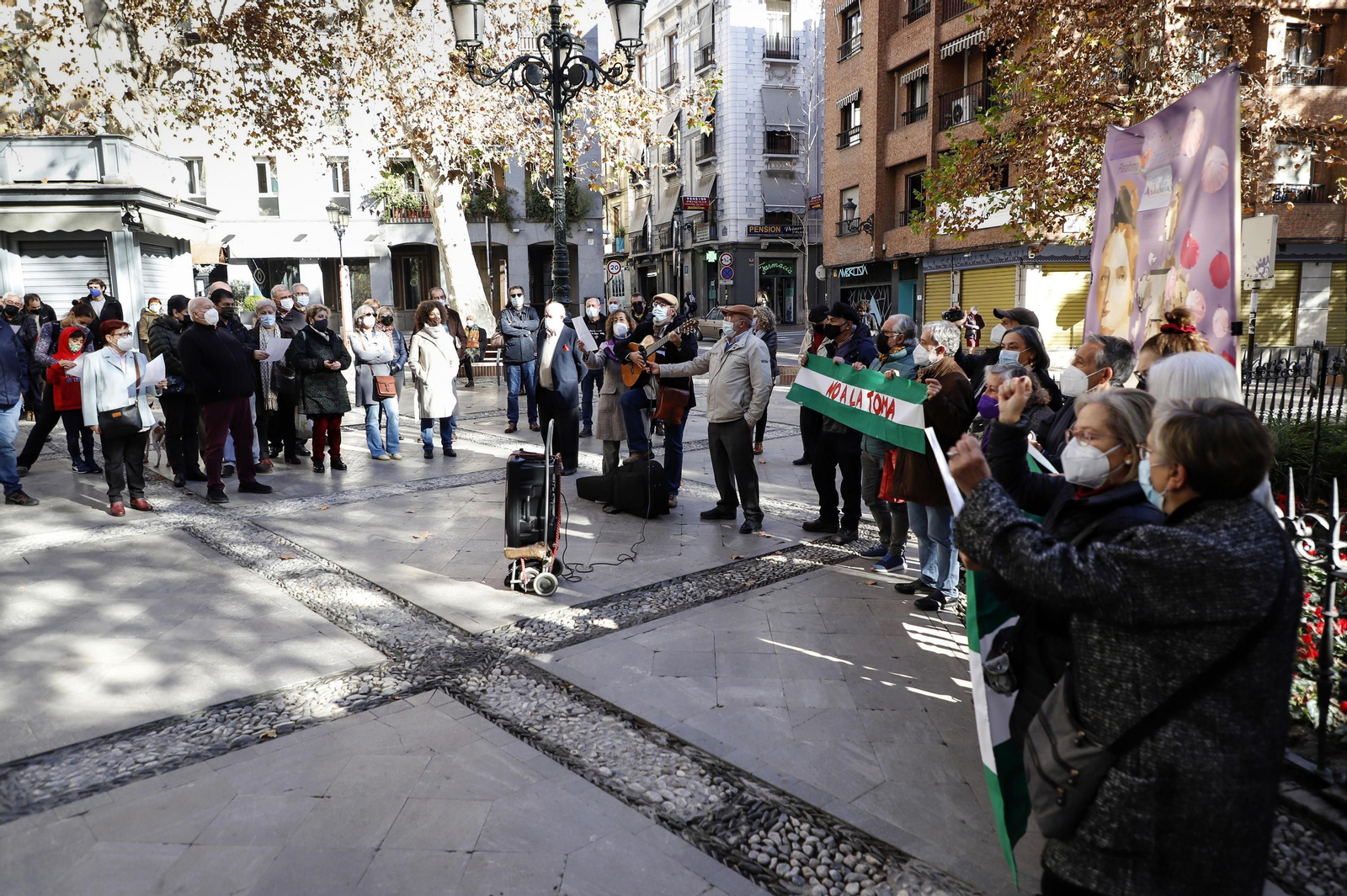 Granada Abierta celebra su acto alternativo a la Toma en honor a la Mariana