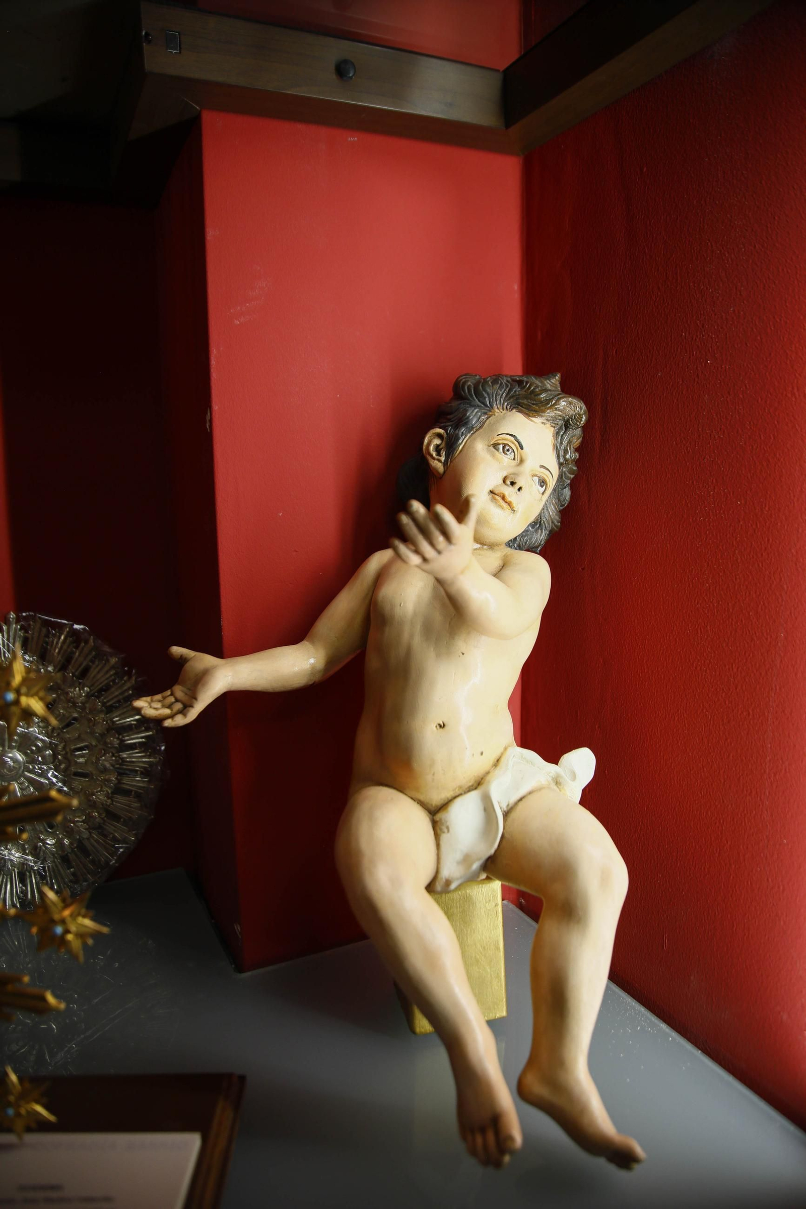 Ensayo de la hermandad de los Ángeles de la ciudad de Almería, en imágenes