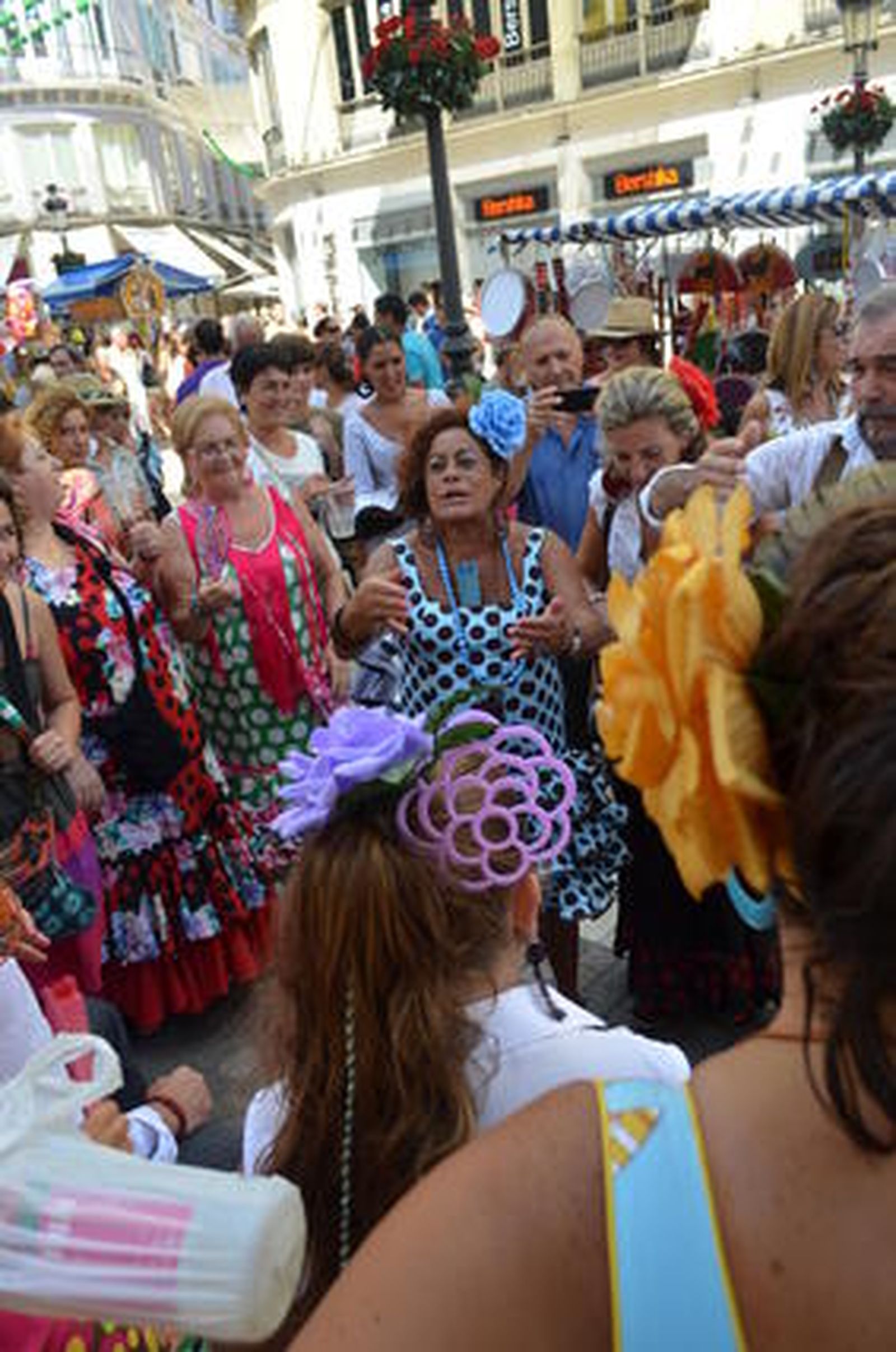 Jolgorio en el Real y en el centro

Foto: Marta González / Javier Albiñana