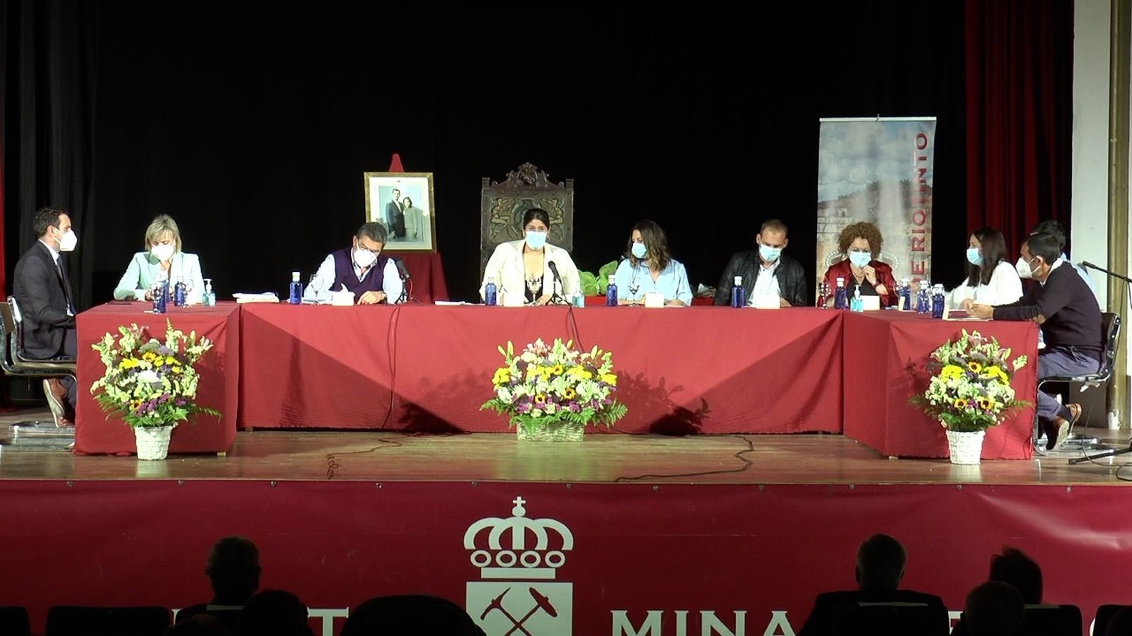 Vista general de la corporación municipal durante el pleno.