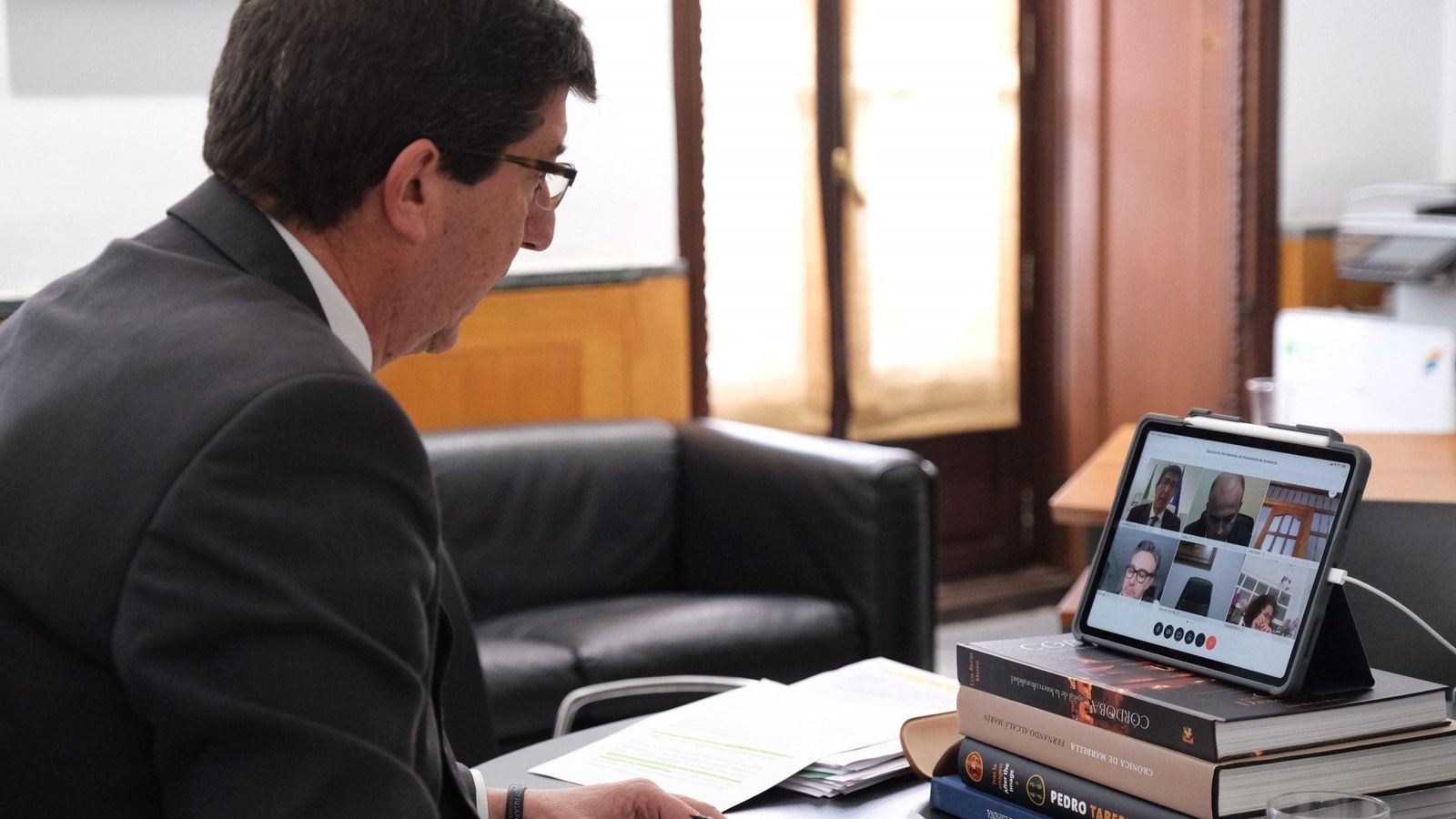 Marín, en una sesión de trabajo por videoconferencia