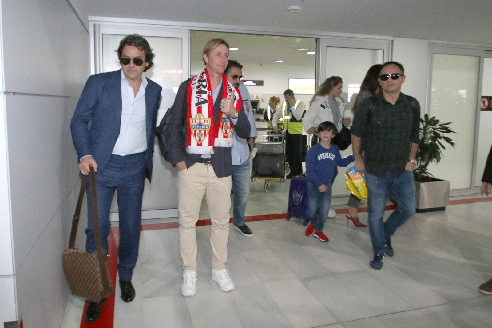 Las imágenes de la llegada de Guti a la UD Almería