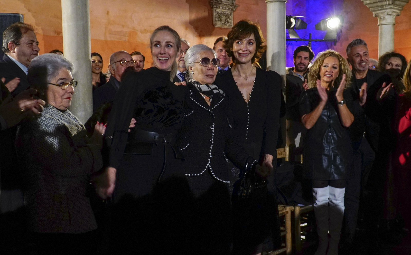 Se abre la temporada de moda flamenca 2020: todas las fotos del desfile de Lina 1960