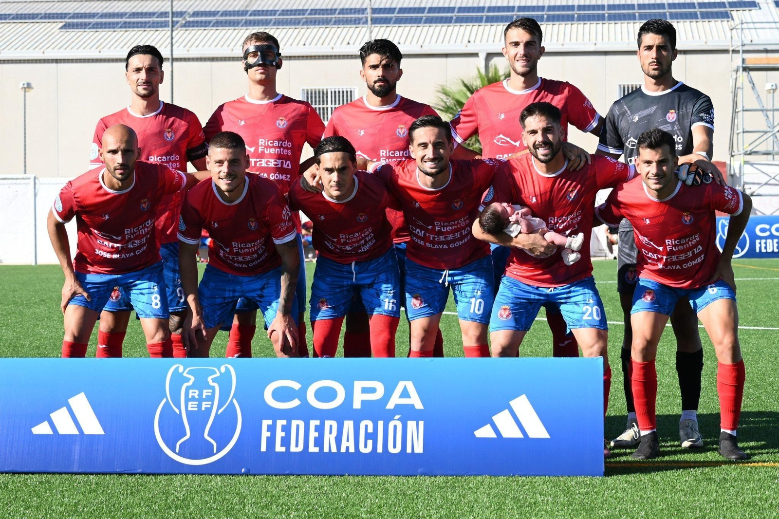 Formación inicial que presentó la Deportiva Minera contra el Orihuela.