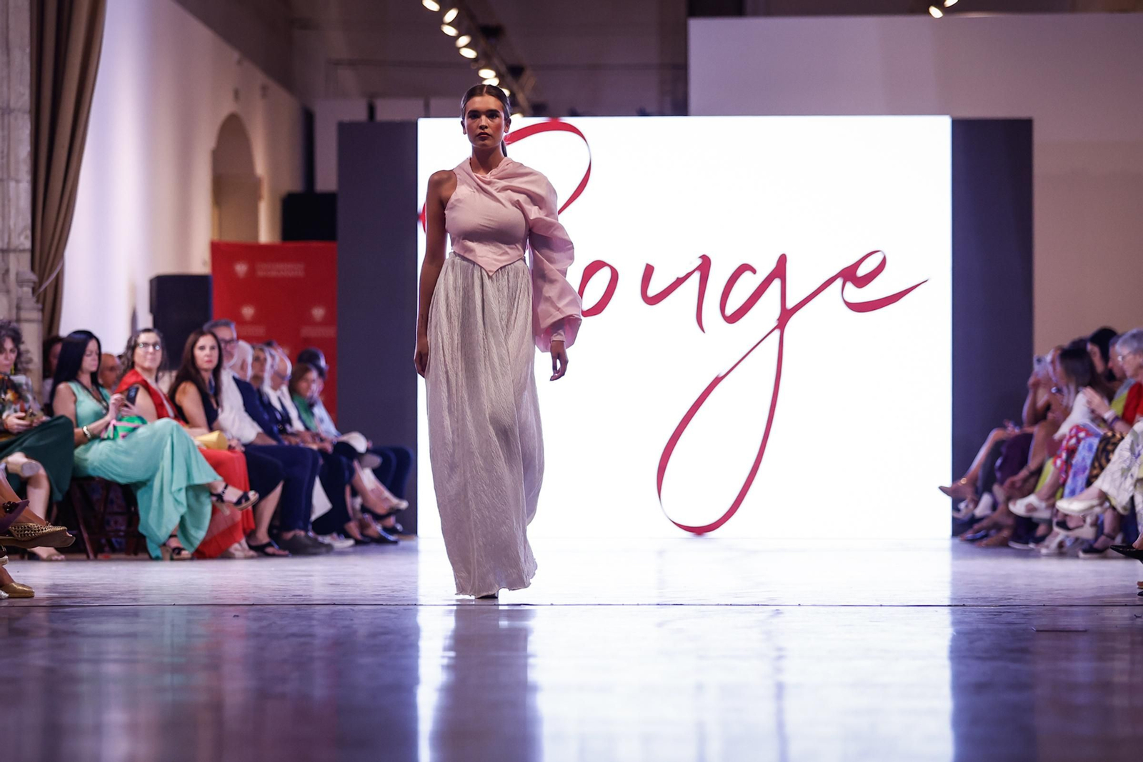 Una pasalera de moda muy solidaria