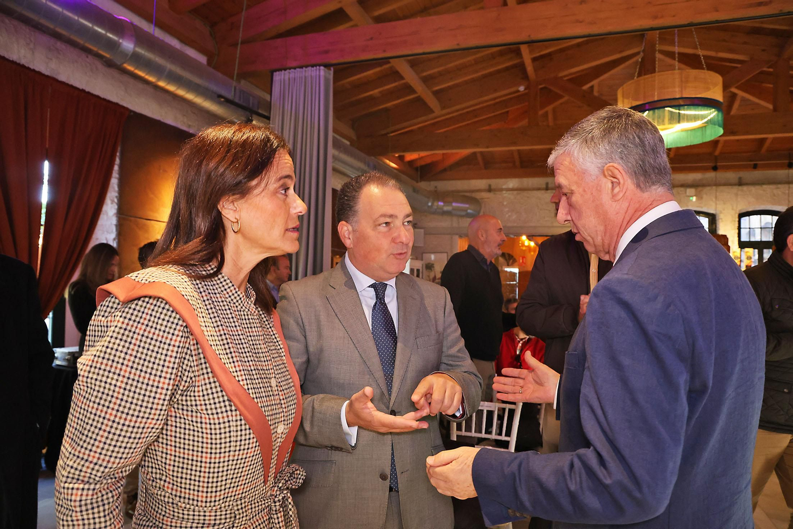 Las imágenes de los invitados en el Foro Gerardo Rojas