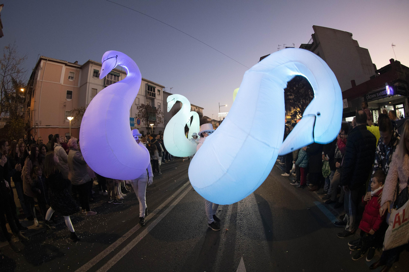 La cabalgata de los Reyes Magos de Granada, en imágenes
