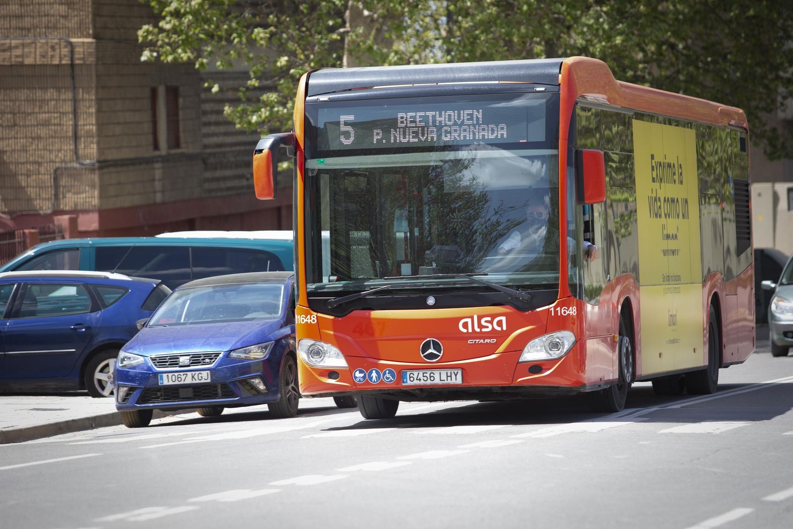 La "letra pequeña" de la bonificación al transporte: Granada cortará las ayudas a mediados de diciembre