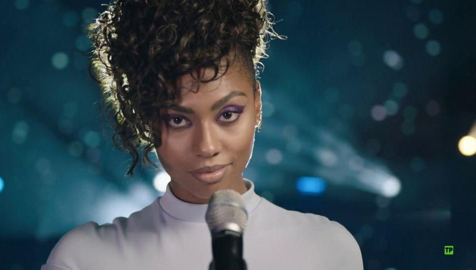 Nia Correia. Esta cantante canaria está considerad como la Beyoncé española. Ganó OT en 2020. Será como Roko, Edurne