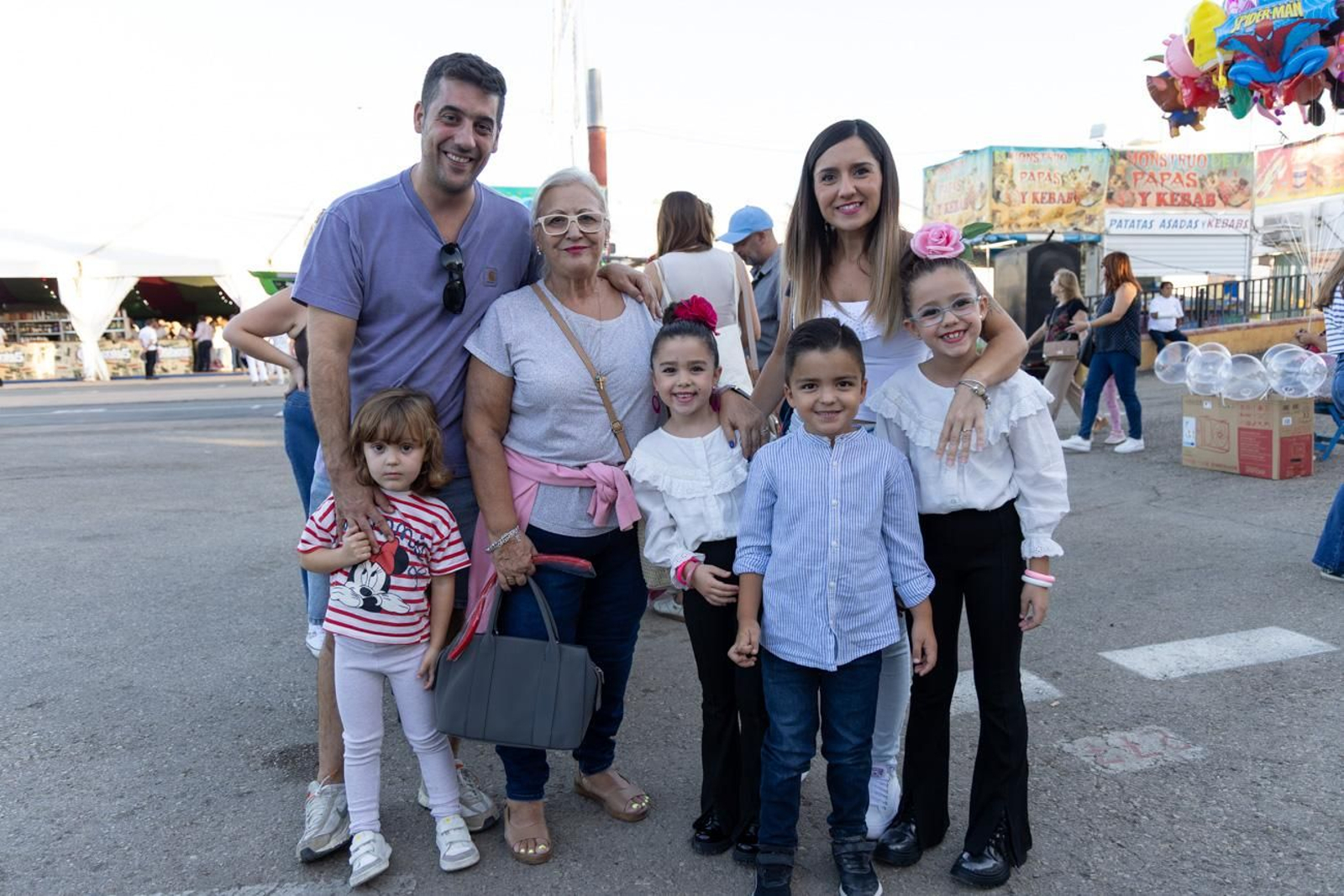 Cientos de jiennenses acudieron a su cita con los "cacharricos"