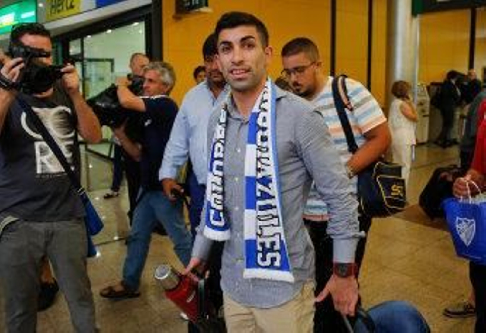 Michael Santos ya es oficialmente jugador del Málaga