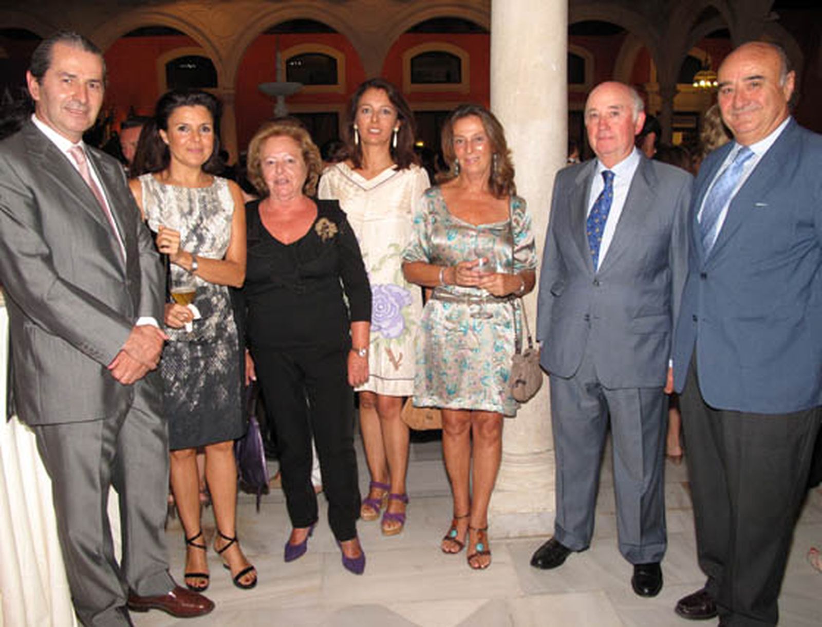 Lorenzo Morejón, Eva Márquez, Carmen Maldonado, Carmen Herrero, Ana López Olivares, José Luis Barrero y Filomeno Aspe.

Foto: Victoria Ramírez