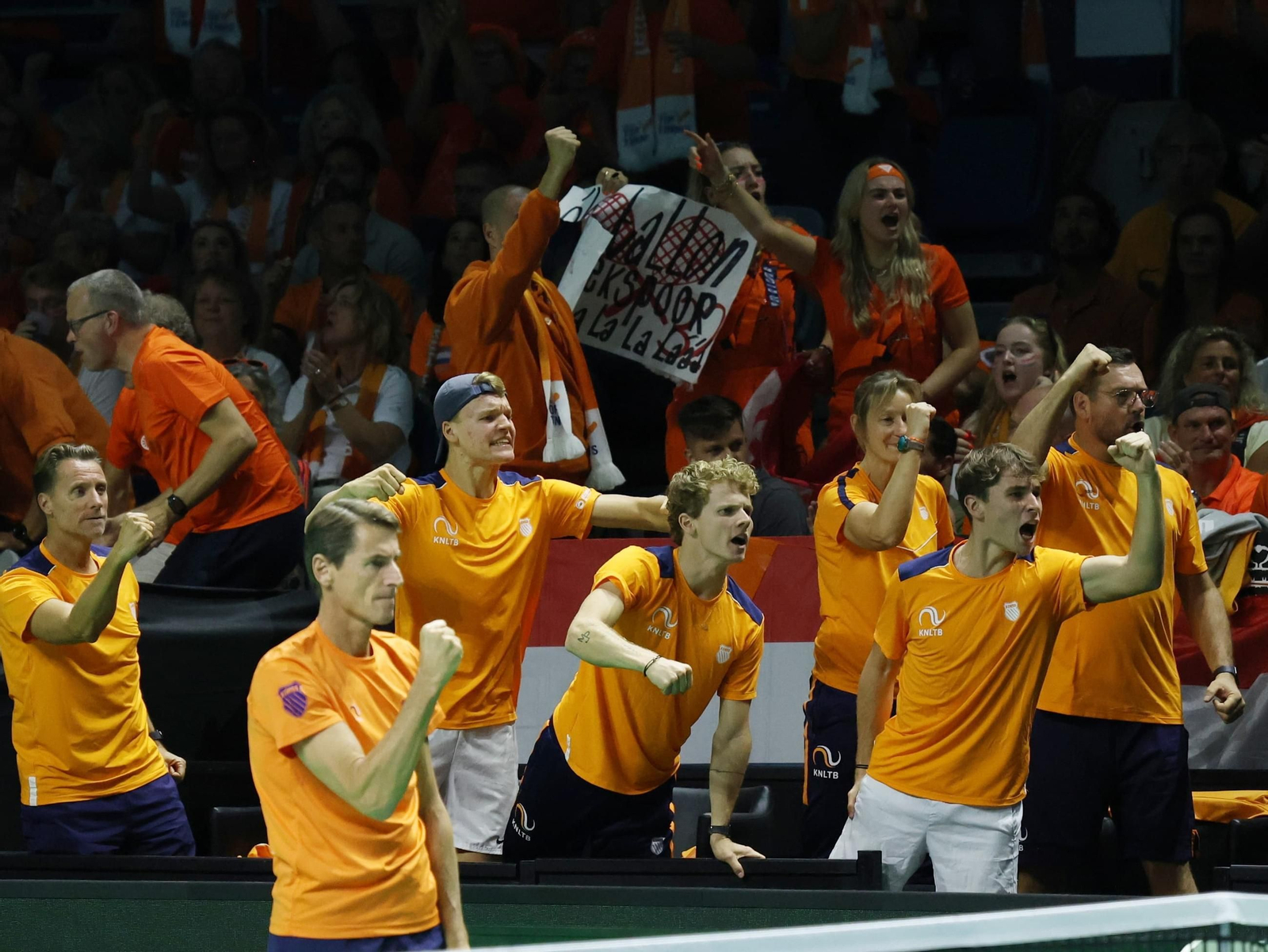 Las mejores fotos del Carlos Alcaraz-Griekspoor de la Copa Davis de Málaga