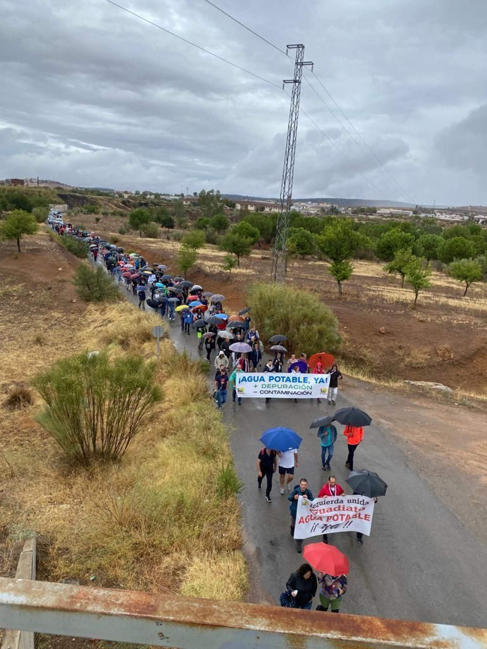 Las imágenes de la marcha a Sierra Boyera para exigir agua potable para el Norte de Córdoba