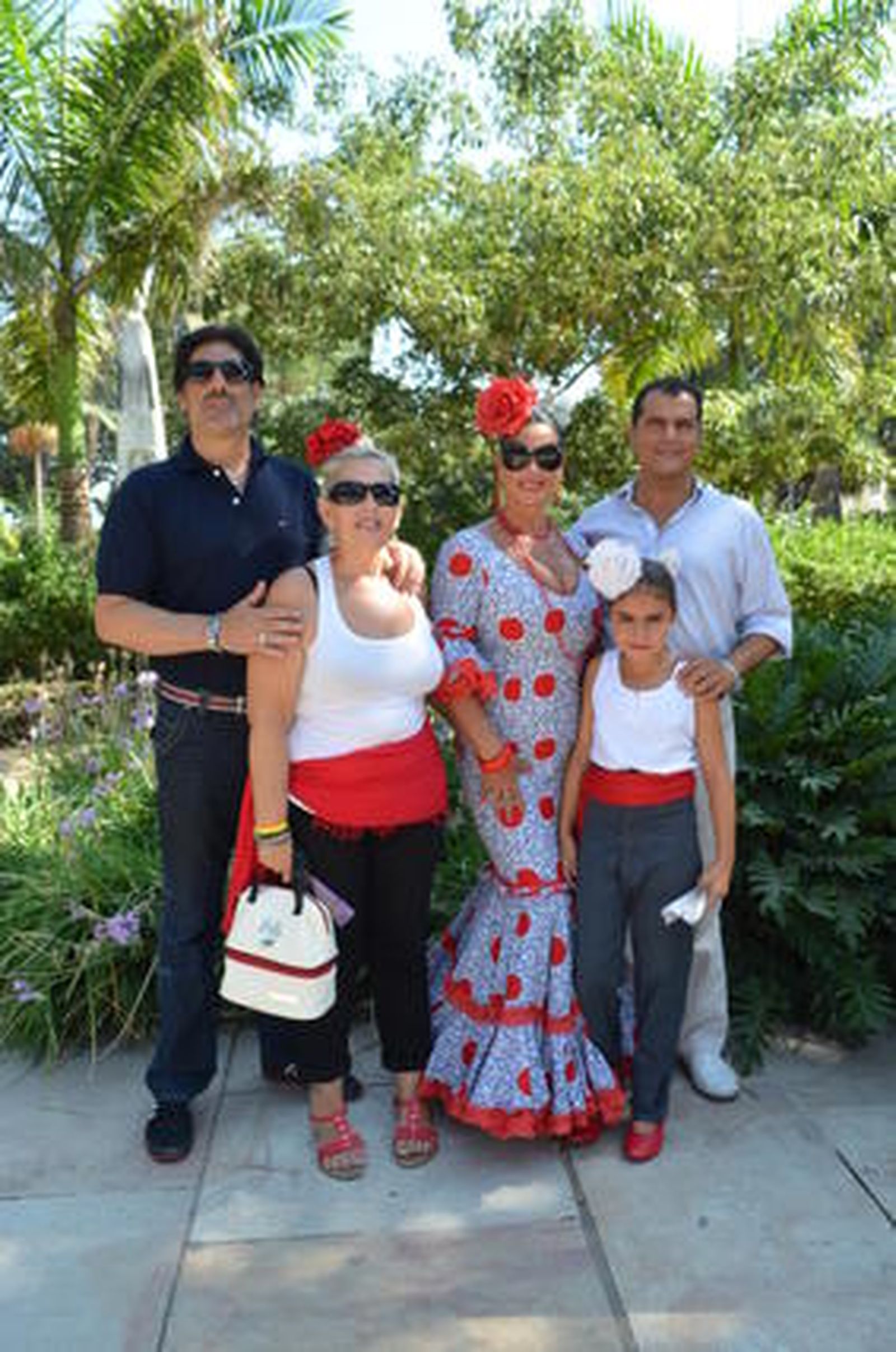 Jolgorio en el Real y en el centro

Foto: Marta González / Javier Albiñana