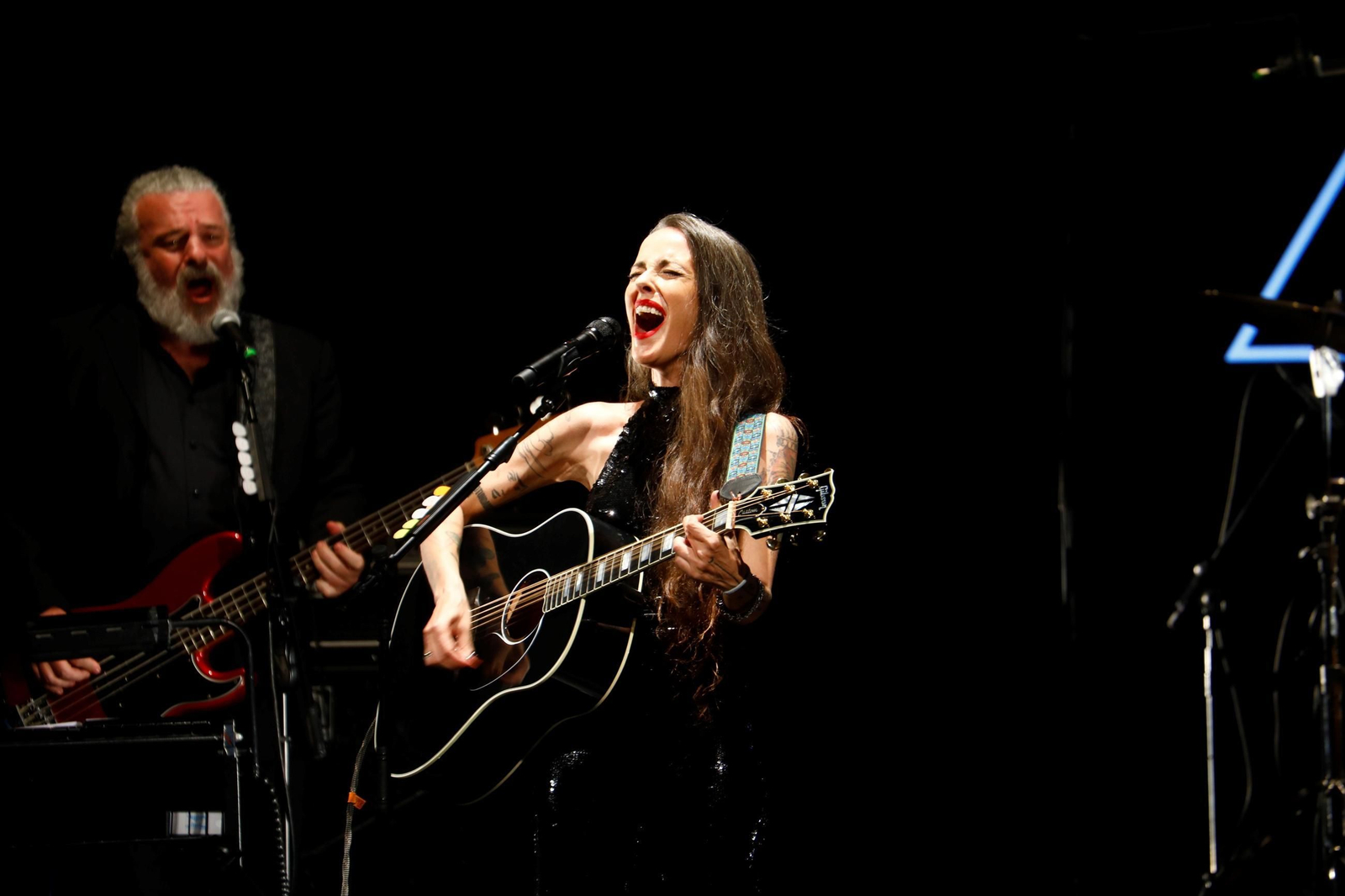 Las mejores imágenes del concierto de Vega en el Festival de la Guitarra de Córdoba