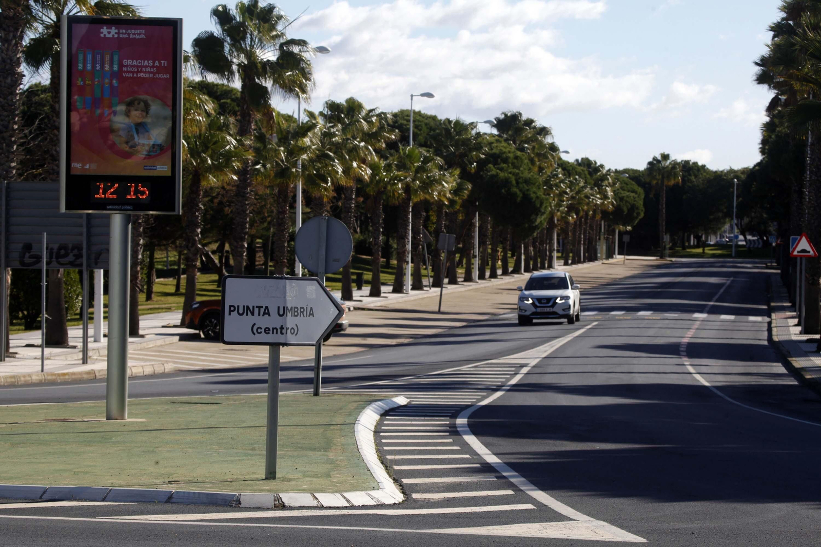 Controles de la Guardia Civil en los accesos a la costa de Huelva