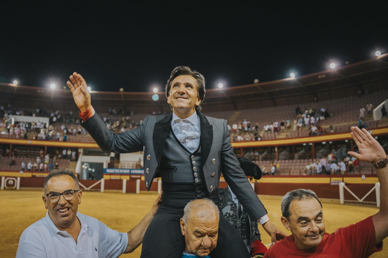Diego Ventura salió a hombros del coso salinero.