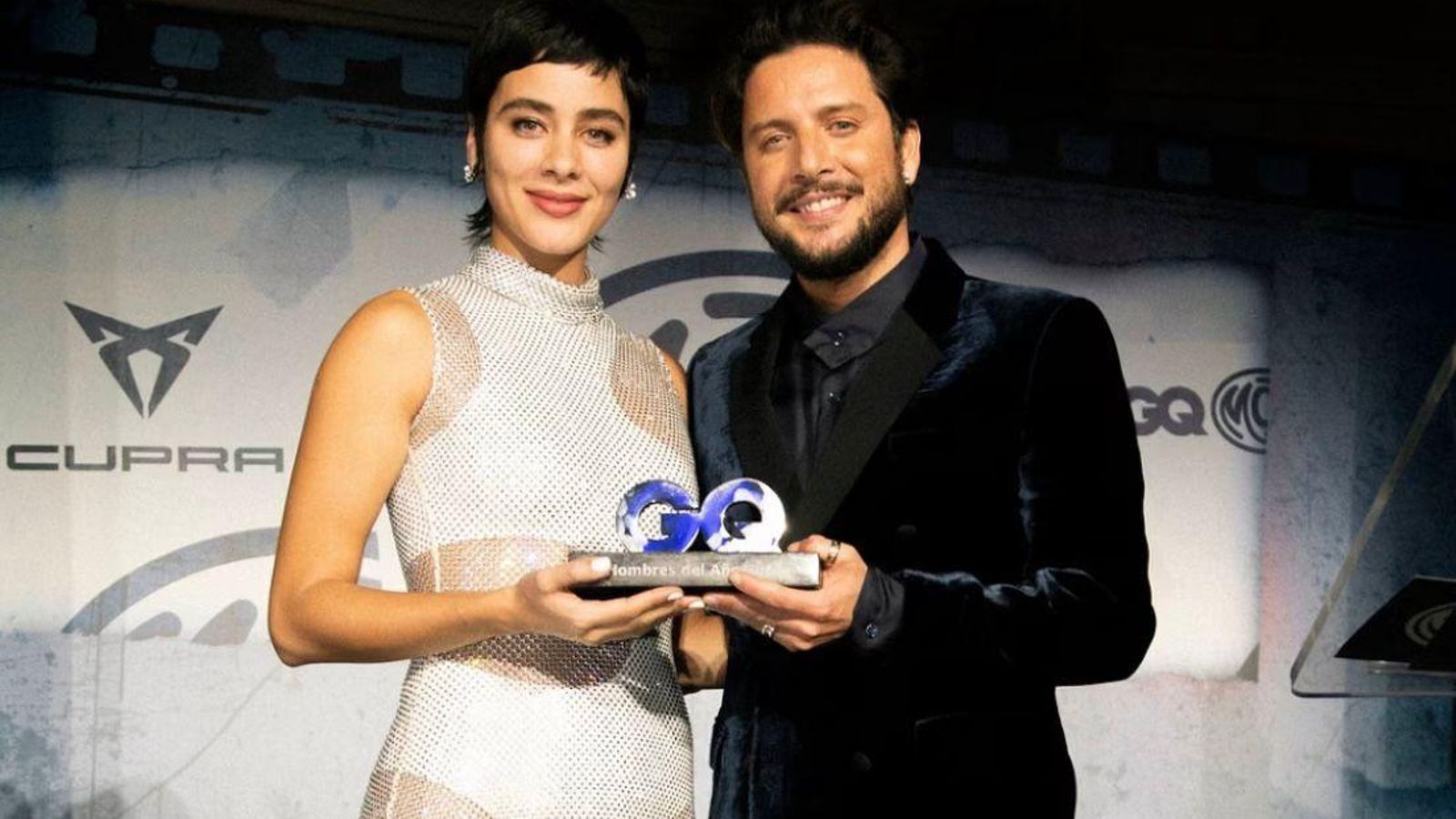 Manuel Carrasco junto a la actriz Esmeralda Pimentel | Foto Silvia Tortajada Traveler.es