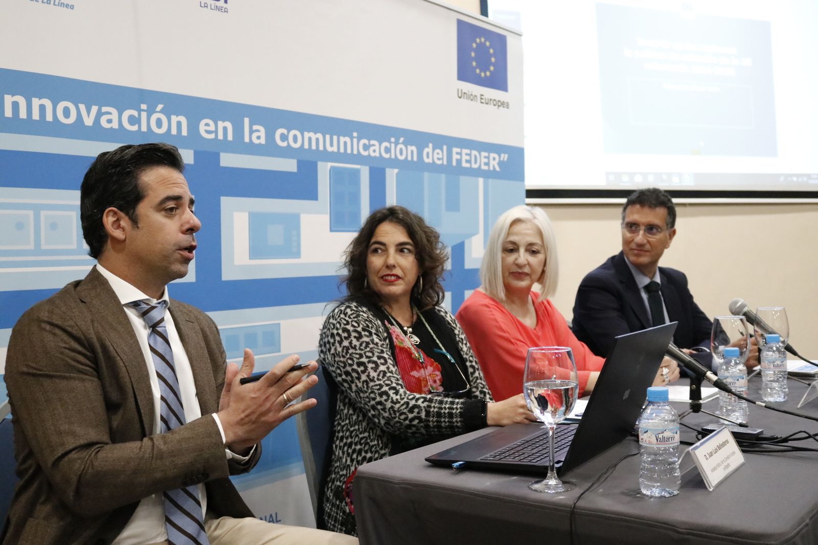 Imágenes de la jornada sobre Innovación en la Comunicación del FEDER en La Línea
