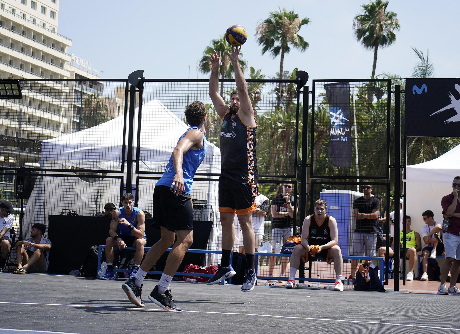 La Jaula Movistar promociona la Copa 2024 en Málaga