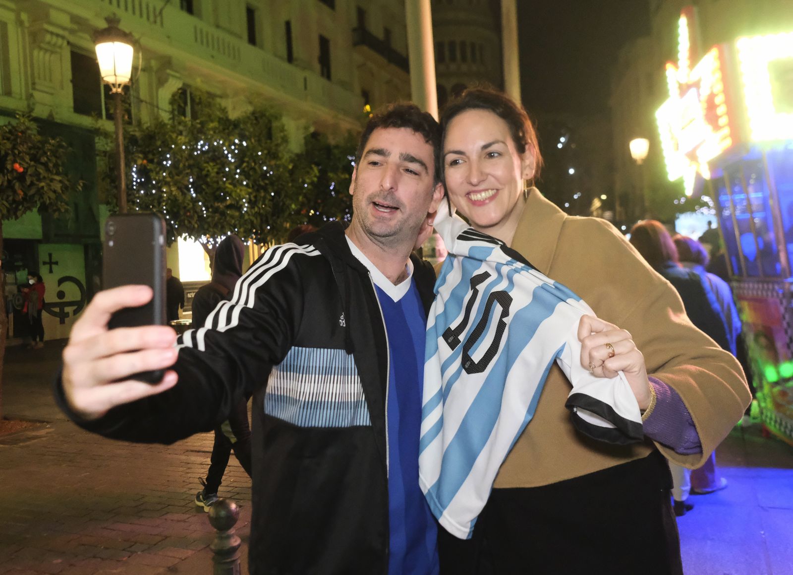 La celebración en Córdoba de la victoria de Argentina en el Mundial de Qatar, en imágenes