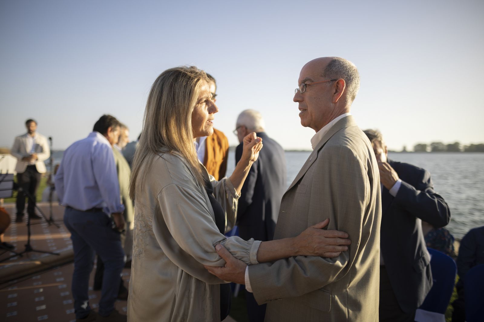 Imágenes de la inauguración De la Fuente de las Naciones en el Paseo de la Ría