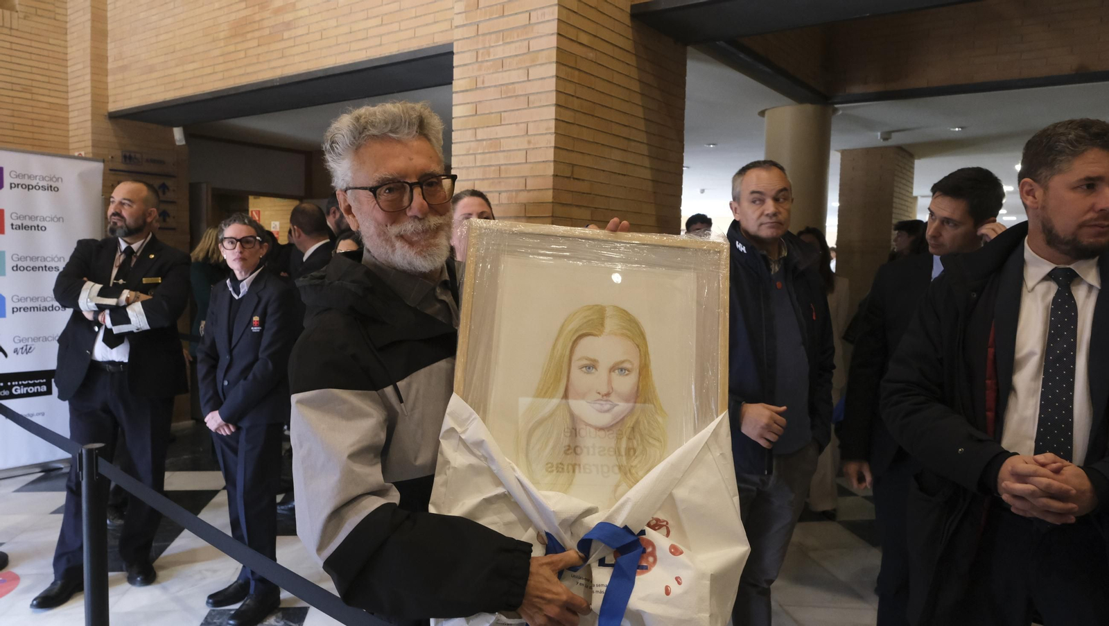 Imágenes de la Reina Letizia en el Tour del Talento en Almería