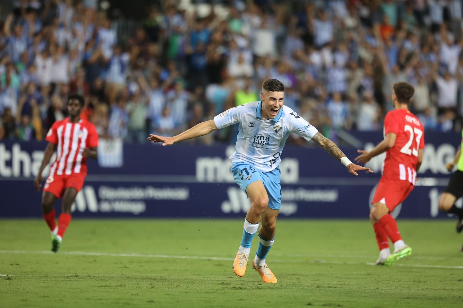 El Málaga CF-Atlético de Madrid B, en fotos